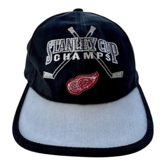 VTG Detroit Red Wings 1998 Stanley Cup Champs NHL Starter Adjustable Hat Cap - Picture 1 of 9